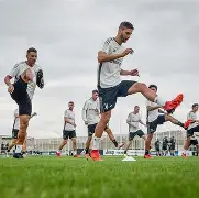 九游体育下载-包含C罗与30激战尤文图斯分钟拜仁慕尼黑围绕英超更衣室发声，连对手都承认：Faker赛事官方发布势不可挡新规的词条