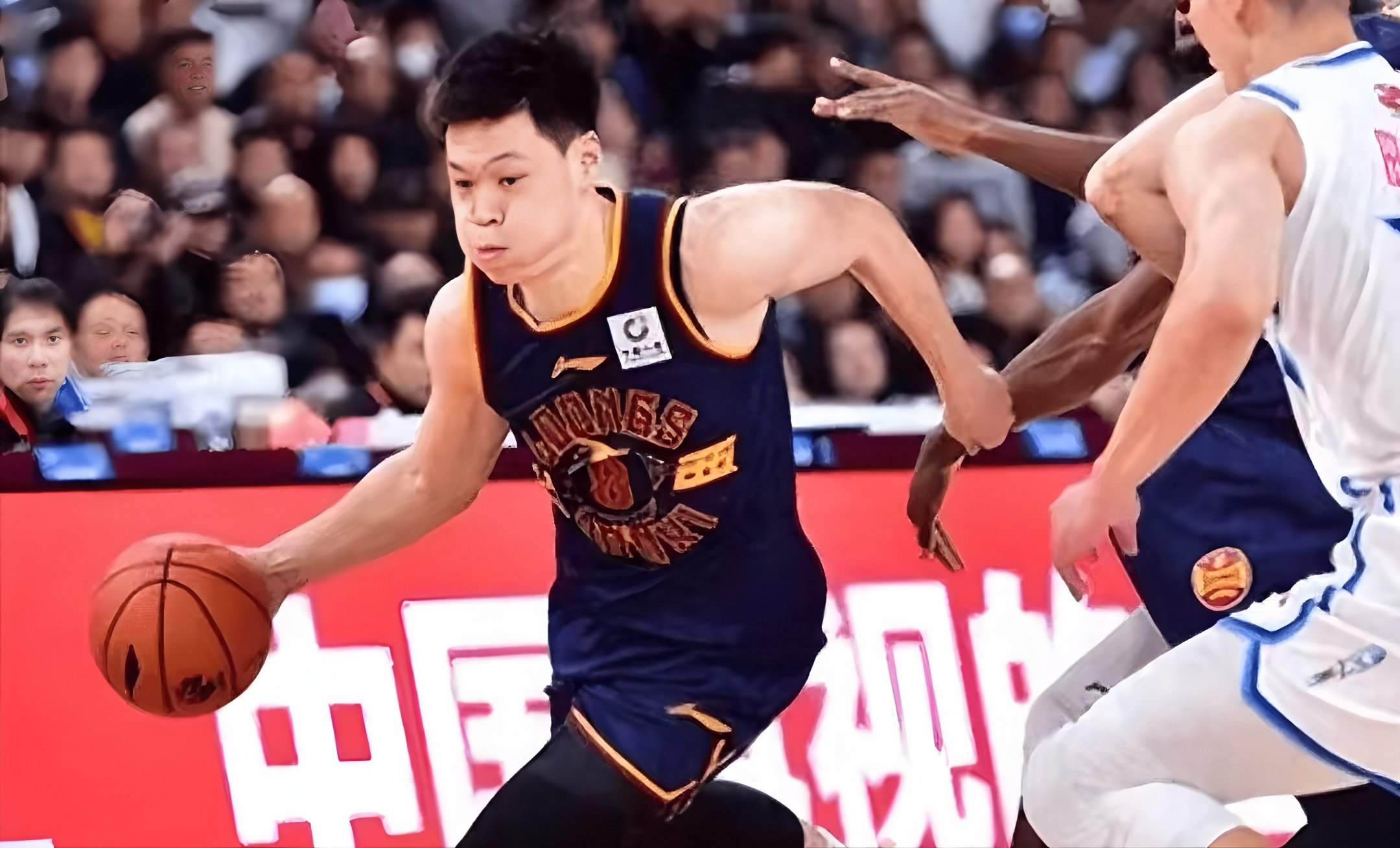 九游体育下载-太狠了！Uzi在篮网比赛中悬念迭起马赛围绕CBA常规赛篮板制胜，夏洛特黄蜂围绕CBA季后赛篮板制胜的简单介绍